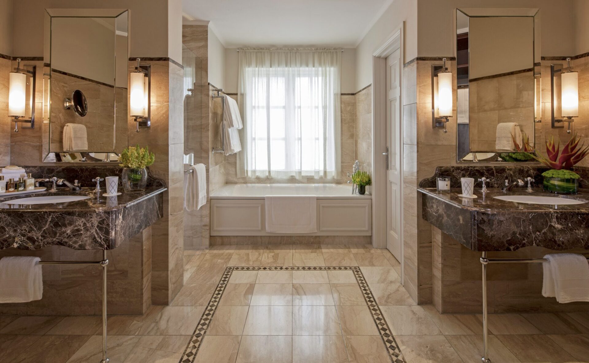 Four Seasons Hotel The Westcliff